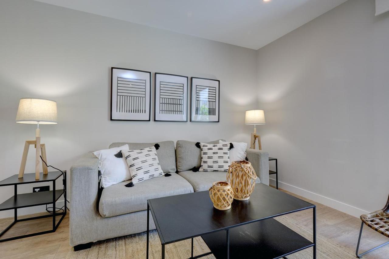 Stylish 2 Bedroom Apartment In Estepona Old Town Esterno foto