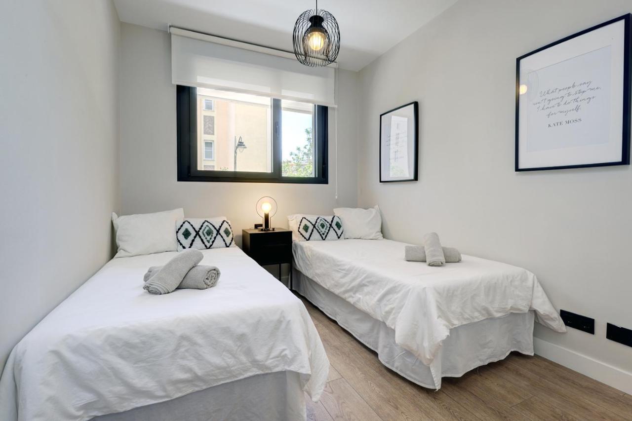 Stylish 2 Bedroom Apartment In Estepona Old Town Esterno foto