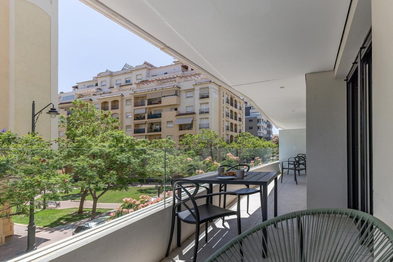 Stylish 2 Bedroom Apartment In Estepona Old Town Esterno foto