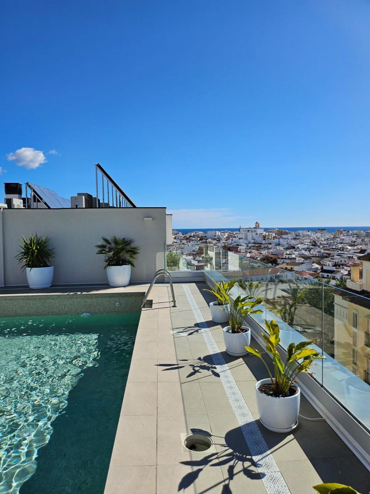 Stylish 2 Bedroom Apartment In Estepona Old Town Esterno foto