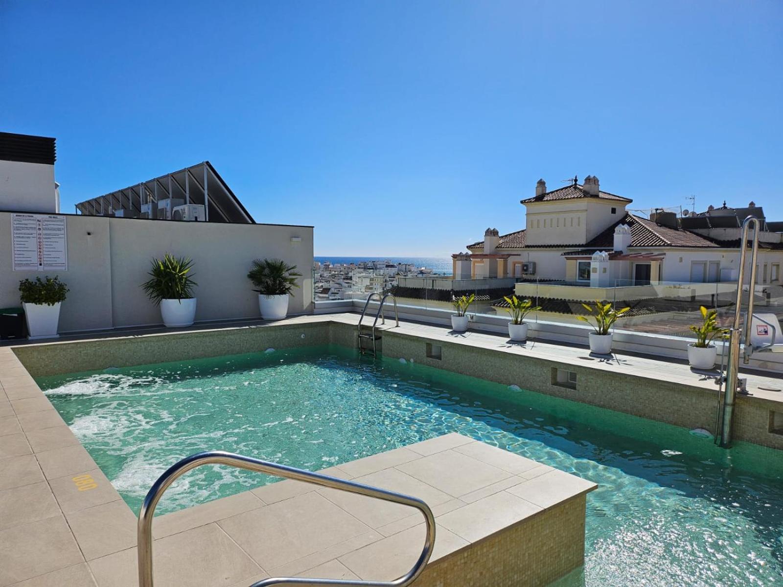 Stylish 2 Bedroom Apartment In Estepona Old Town Esterno foto
